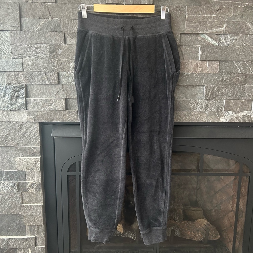 Lululemon Black Velour Joggers
